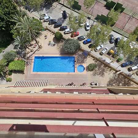 Apartamento Moby Dick If Бенидорм Екстериор снимка