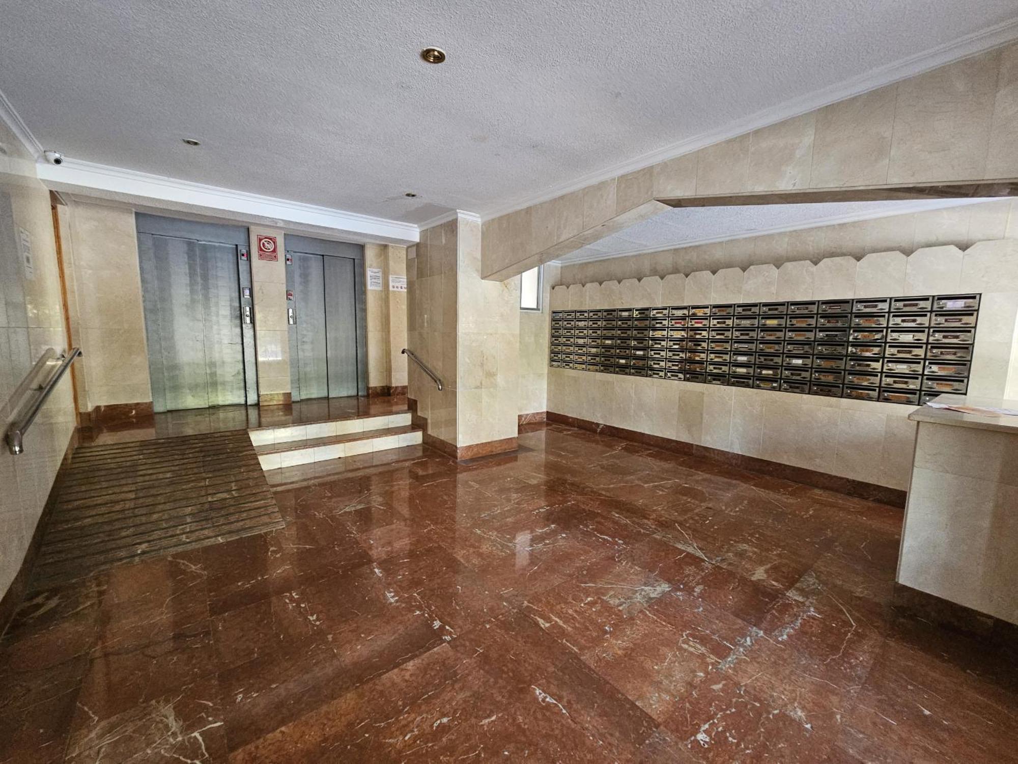 Apartamento Moby Dick If Бенидорм Екстериор снимка