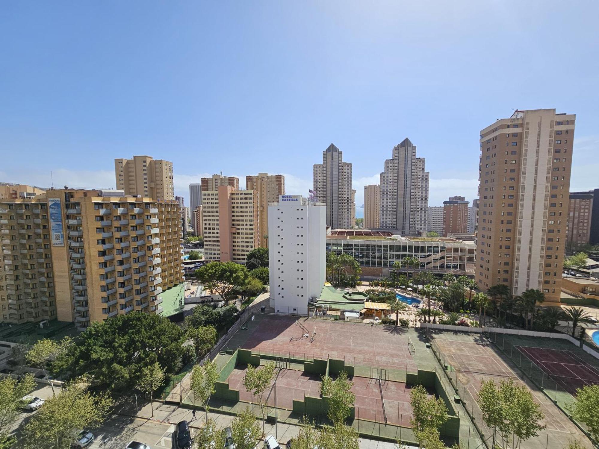 Apartamento Moby Dick If Бенидорм Екстериор снимка
