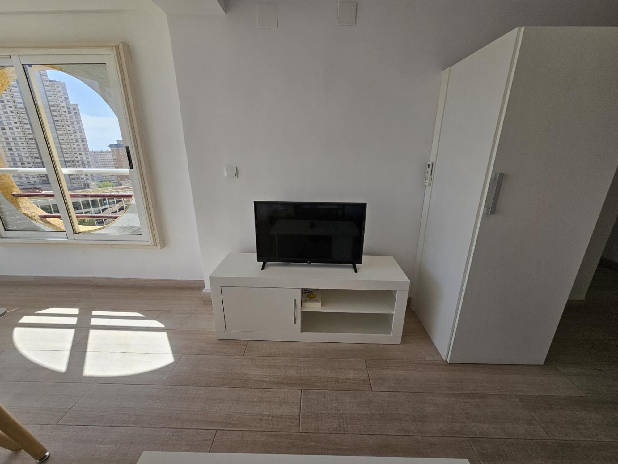 Apartamento Moby Dick If Бенидорм Екстериор снимка