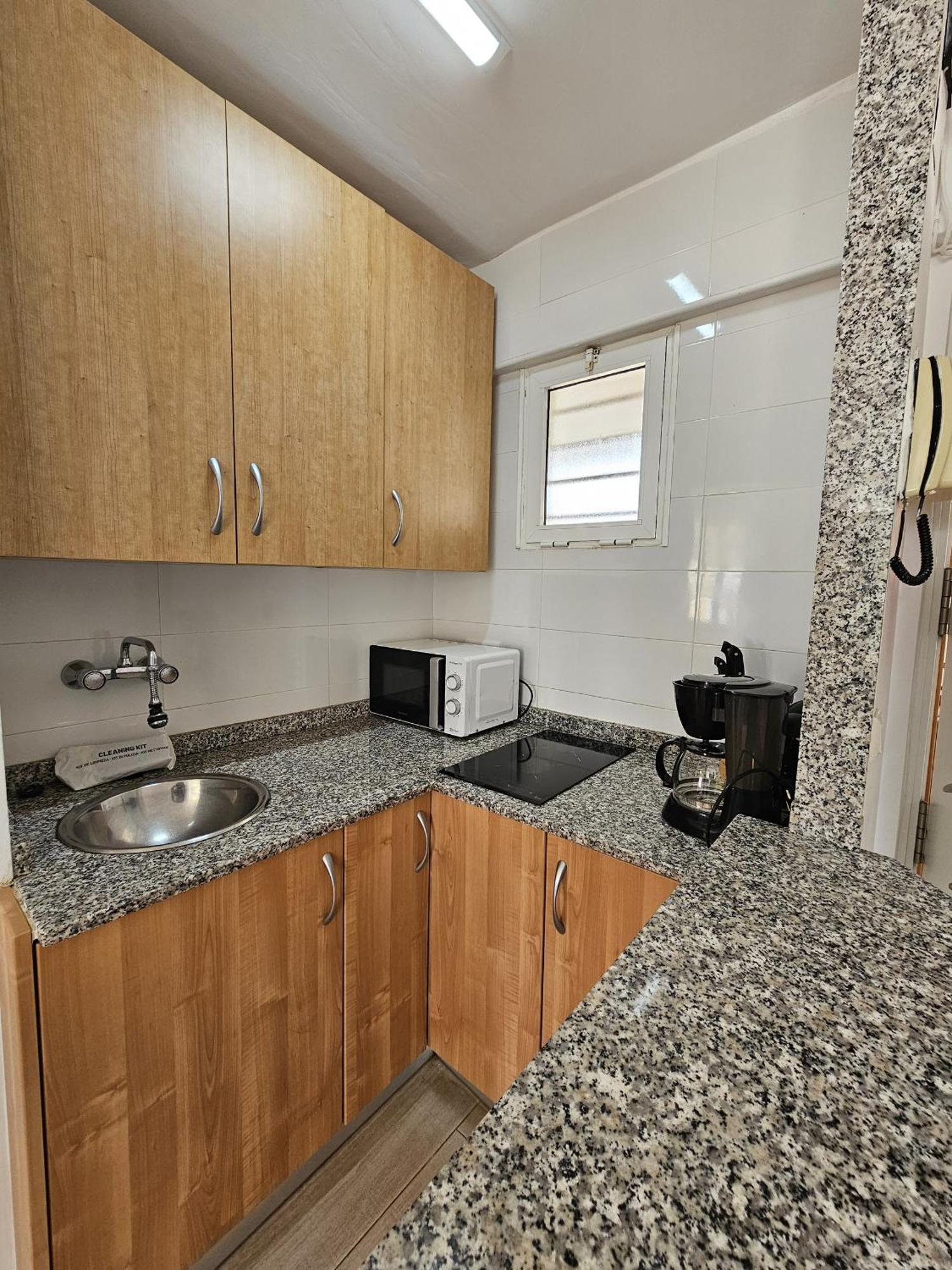 Apartamento Moby Dick If Бенидорм Екстериор снимка