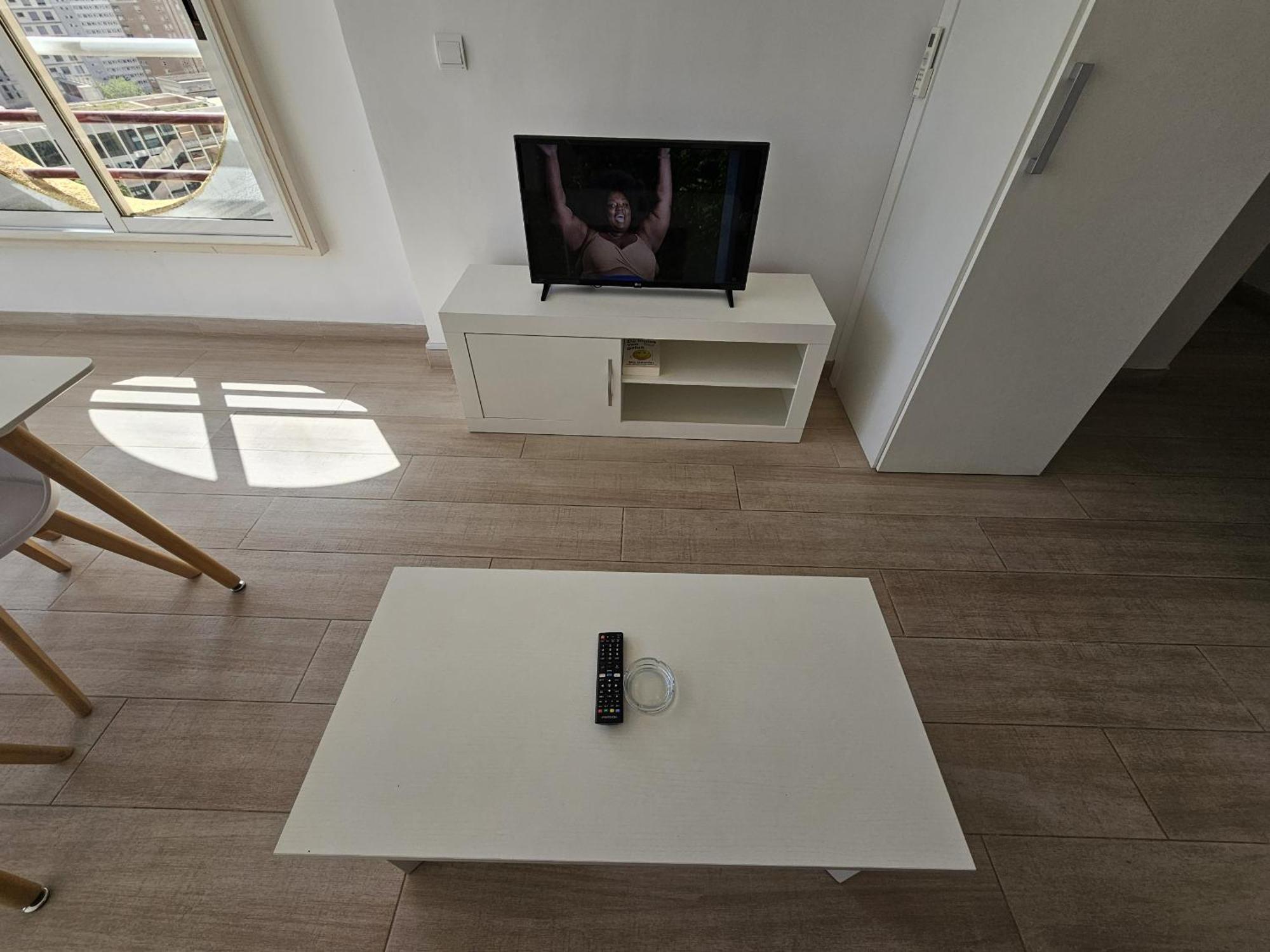 Apartamento Moby Dick If Бенидорм Екстериор снимка